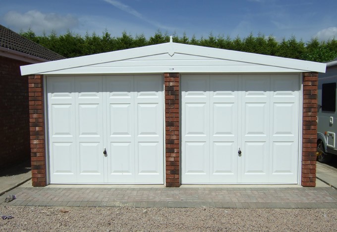 CONCRETE GARAGE DOUBLE APEX COVENTRY AREA PRICE DELIVERED AND FITTED 
